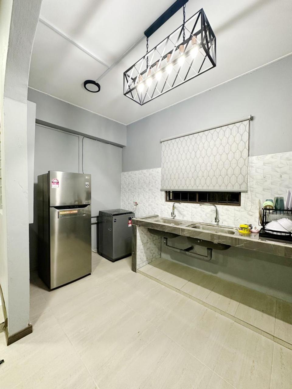 Mz Homestay Tuaran Esterno foto